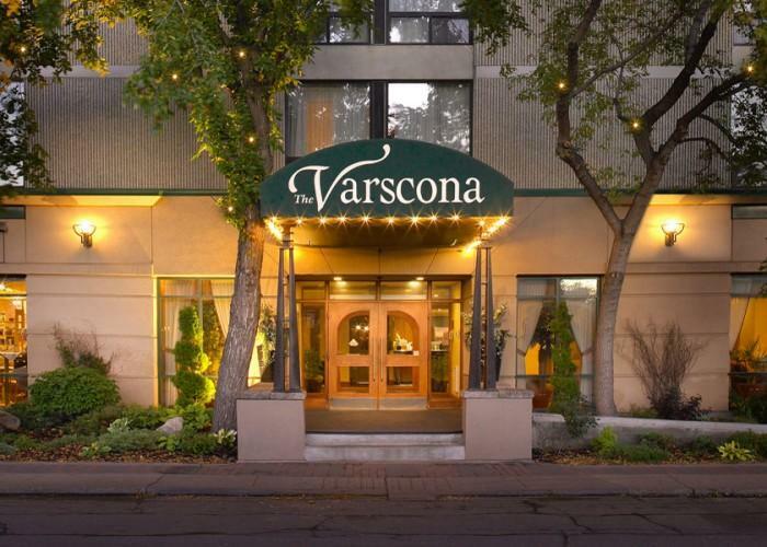 Varscona Hotel On Whyte Едмънтън Екстериор снимка